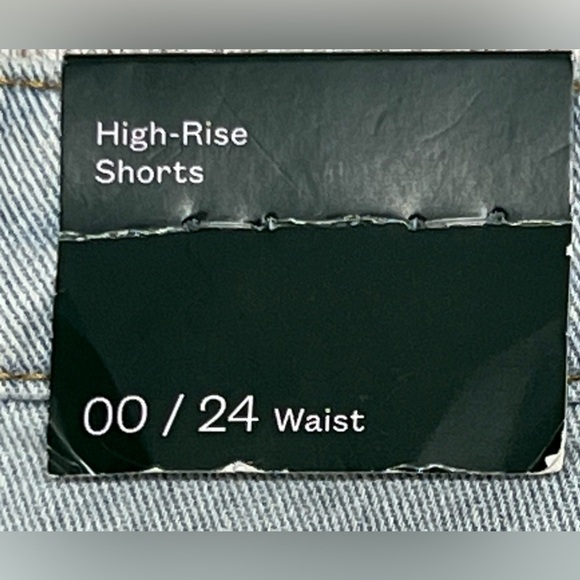 Wild Fable - Women’s Junior - High Waist Denim Jean Shorts - Sz 00 - Picture 5 of 7